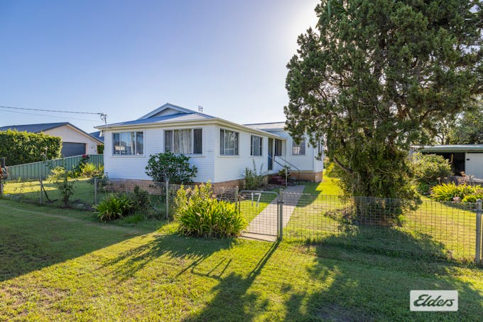 17 Armidale Road, Coutts Crossing, NSW, 2460 - Image 1