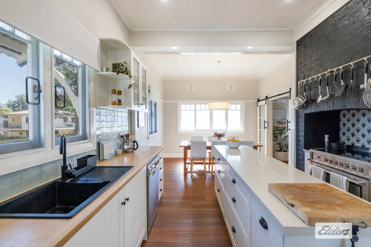 41 Breimba Street — photo 6 of 30