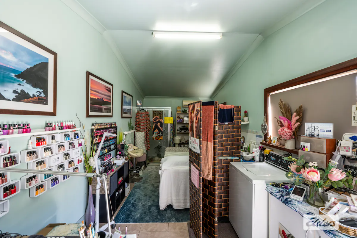 70 Villiers Street — photo 22 of 29