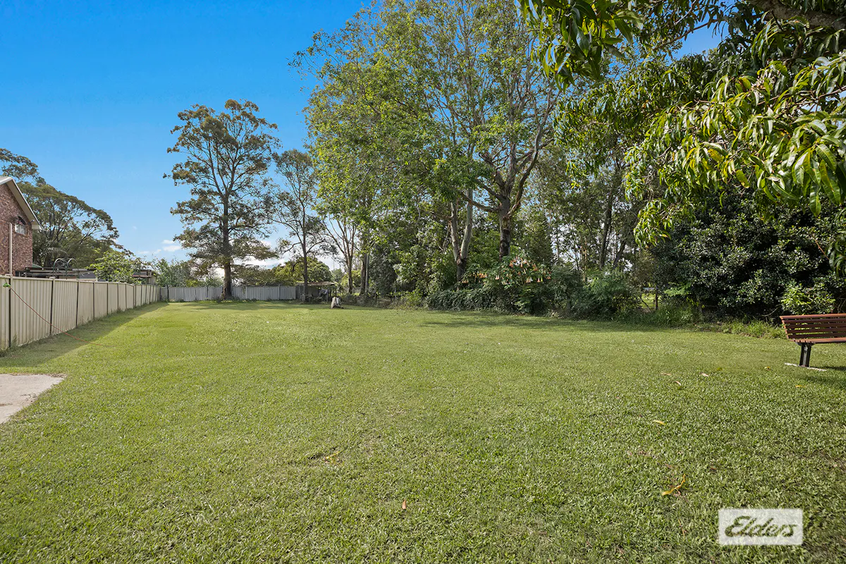 118 Powell Street — photo 10 of 12