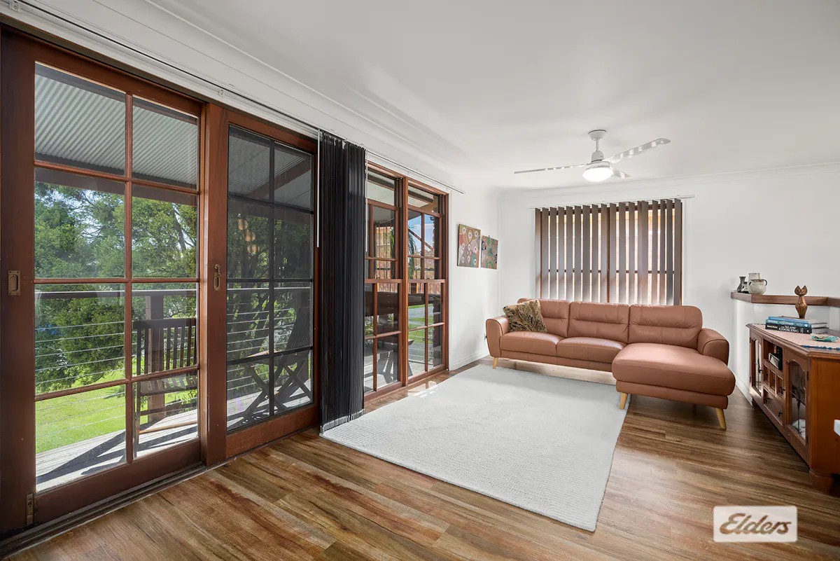 118 Powell Street — photo 4 of 12