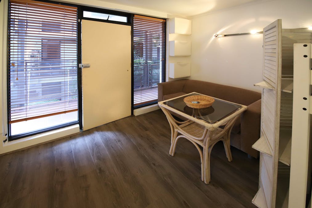 Unit 204/6-8 Ward Avenue, Elizabeth Bay, NSW, 2011 - Image 4