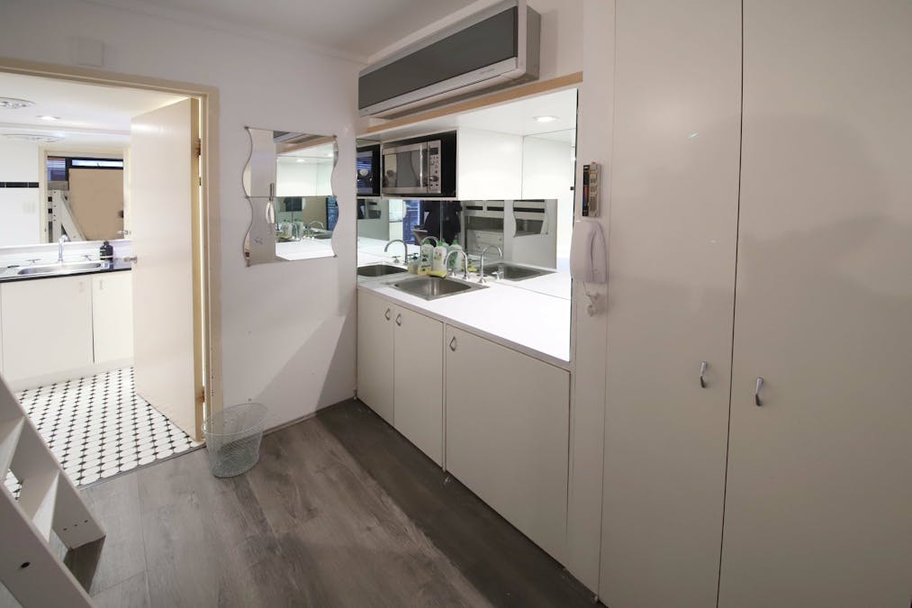 Unit 204/6-8 Ward Avenue, Elizabeth Bay, NSW, 2011 - Image 5