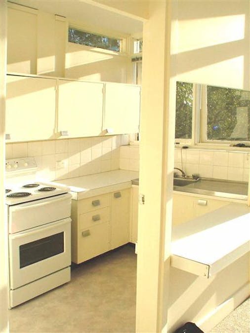 10/106 Elizabeth Bay Road, Elizabeth Bay, NSW, 2011 - Image 4