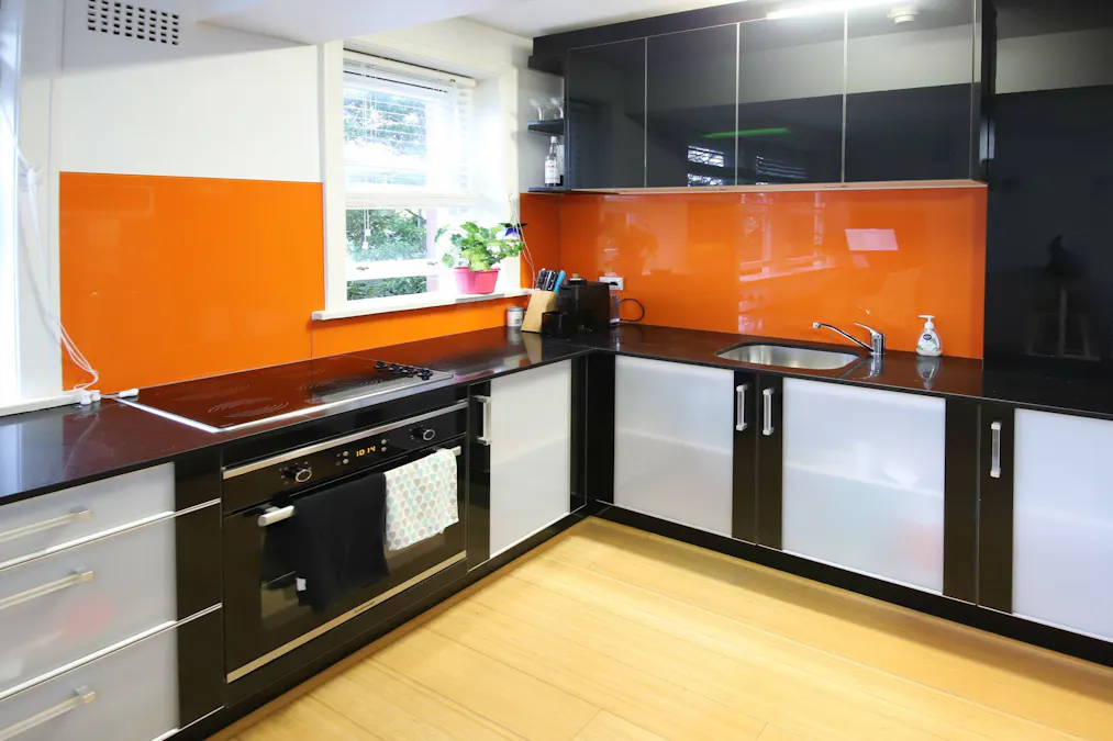 25/17 Elizabeth Bay Road, Elizabeth Bay, NSW, 2011 - Image 3