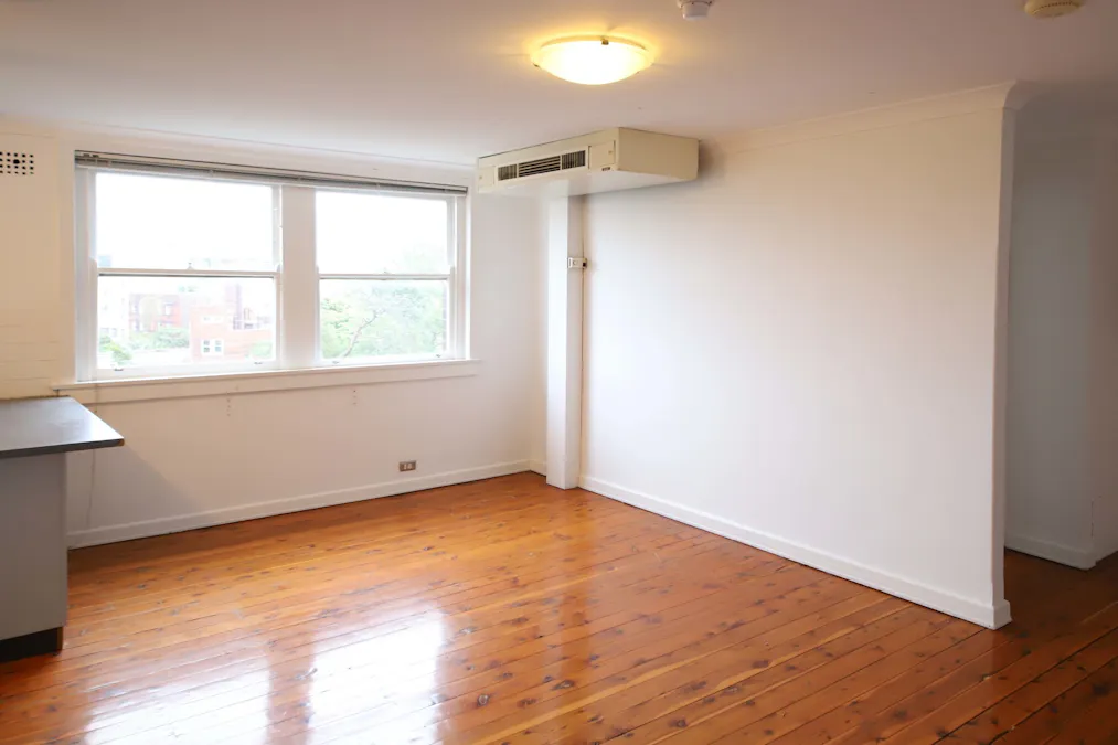 64/17 Elizabeth Bay Road, Elizabeth Bay, NSW, 2011 - Image 1