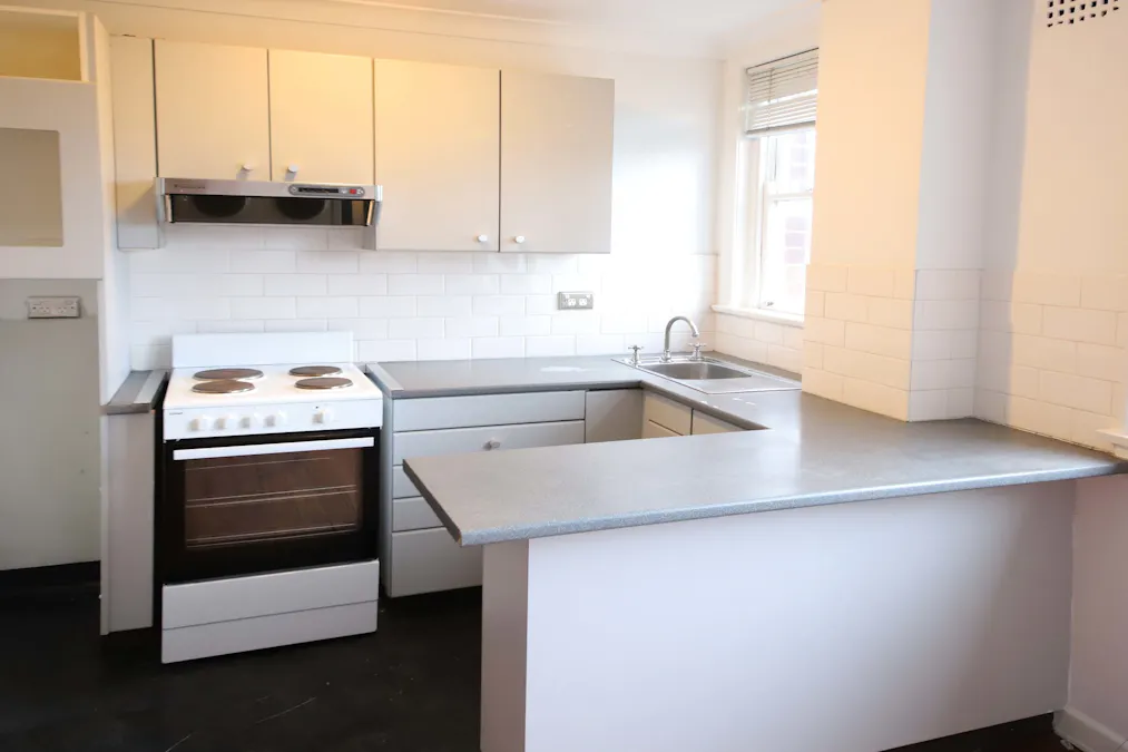 64/17 Elizabeth Bay Road, Elizabeth Bay, NSW, 2011 - Image 5