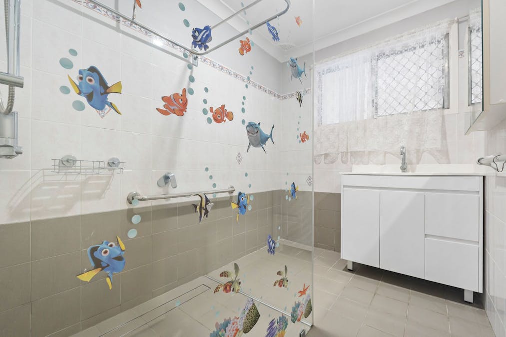 31 Molonglo Road, Seven Hills, NSW, 2147 - Image 7