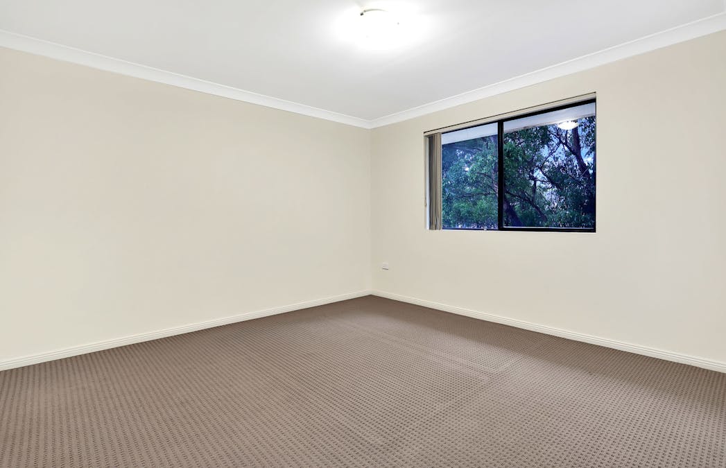 8/25 Portico Parade, Toongabbie, NSW, 2146 - Image 5