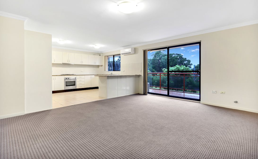 8/25 Portico Parade, Toongabbie, NSW, 2146 - Image 3
