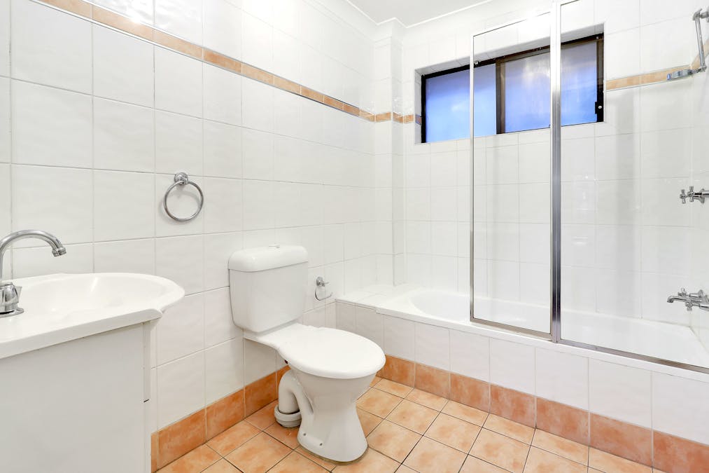 8/25 Portico Parade, Toongabbie, NSW, 2146 - Image 8