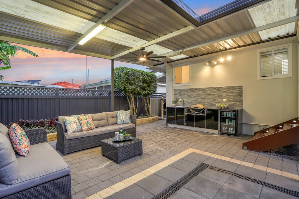 28 Bryson Street, Toongabbie, NSW, 2146 - Image 6