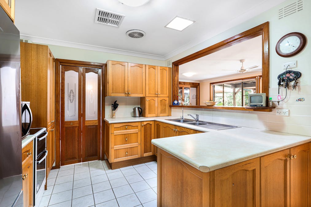 19 Favell Street, Toongabbie, NSW, 2146 - Image 3