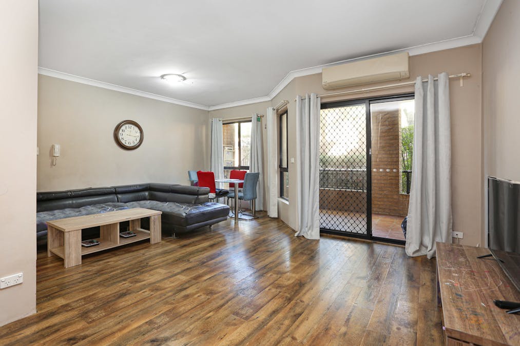 2/5759 Stapleton Street, Pendle Hill, NSW, 2145 Sold Elders Real Estate