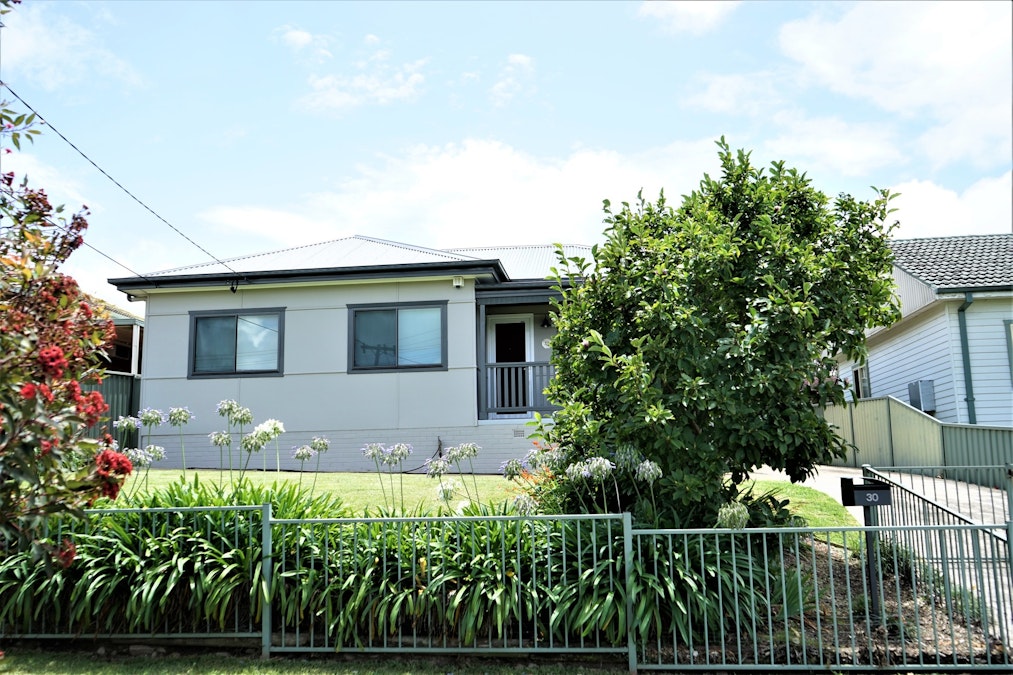 30 Athabaska Avenue, Seven Hills, NSW, 2147 - Image 1
