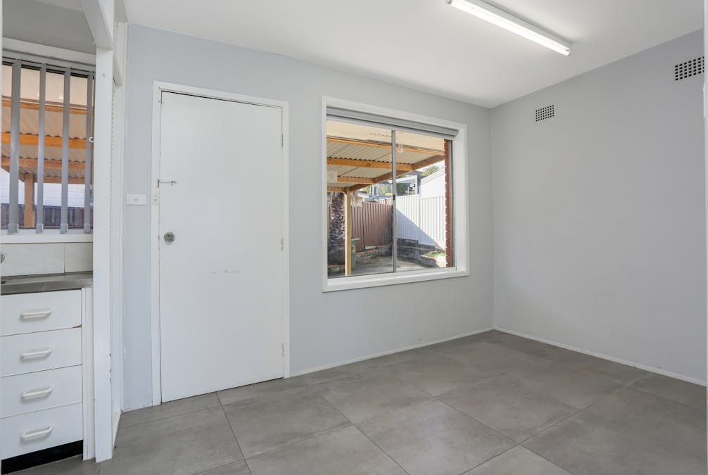 8 Canal Road, Greystanes, NSW, 2145 - Image 4