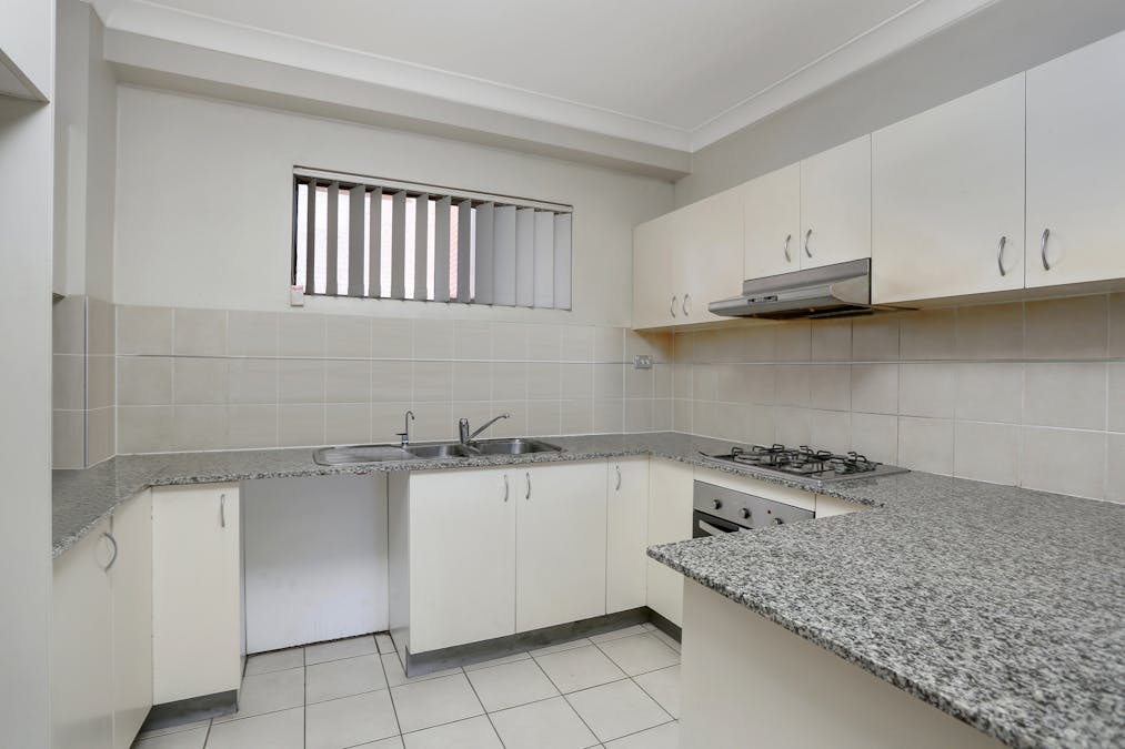 39/2 Wentworth Avenue, Toongabbie, NSW, 2146 - Image 3