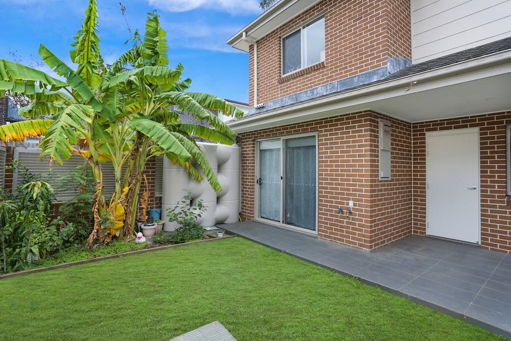 1/1 Budgeree Road, Toongabbie, NSW, 2146 - Image 4