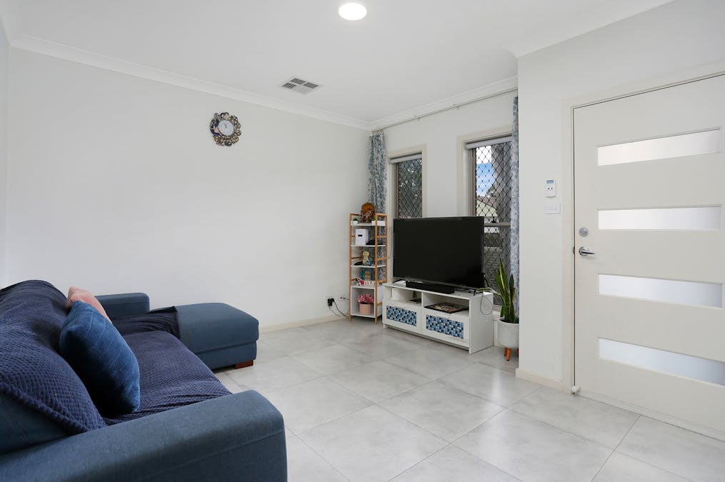 1/1 Budgeree Road, Toongabbie, NSW, 2146 - Image 2