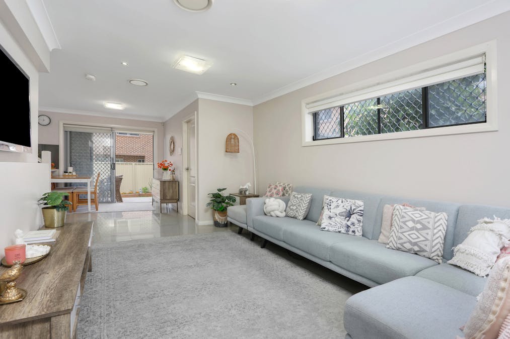 6/27 Valeria Street, Toongabbie, NSW, 2146 - Image 4