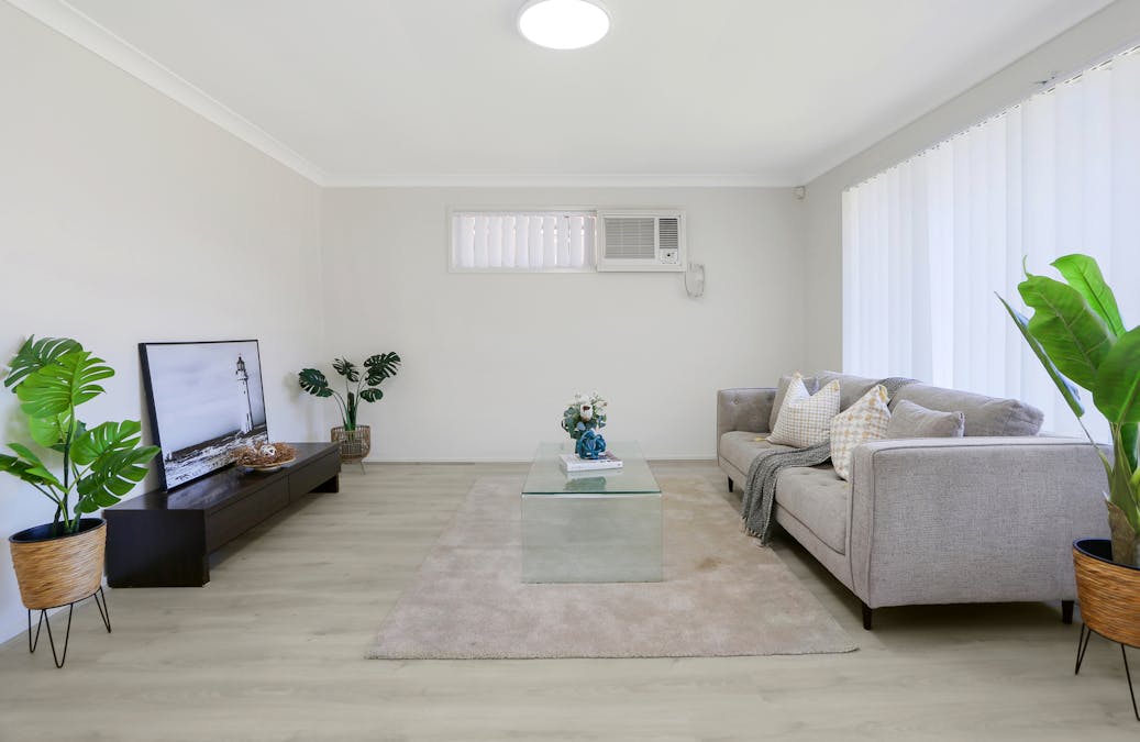 15 Molonglo Road, Seven Hills, NSW, 2147 - Image 6