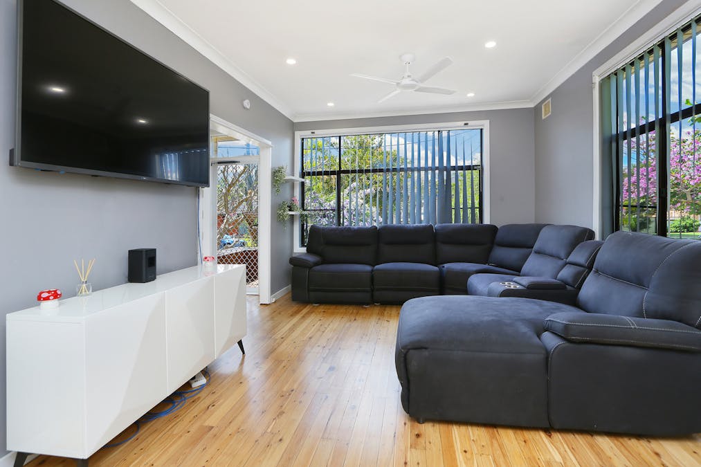 26  Picasso Crescent, Old Toongabbie, NSW, 2146 - Image 4