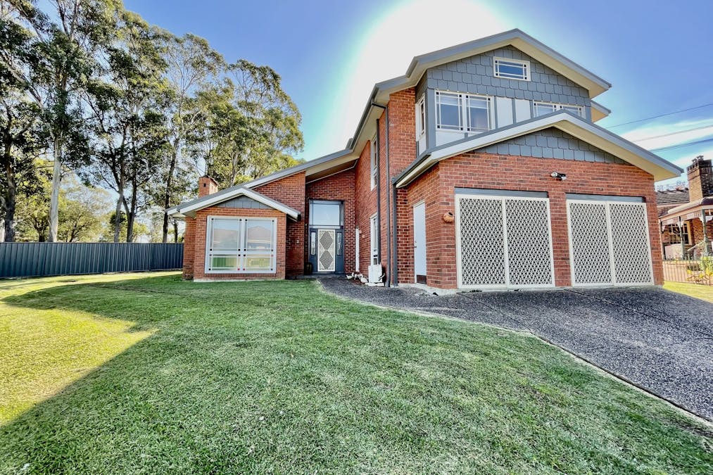 3 Leura Place, Prospect, NSW, 2148 - Image 1