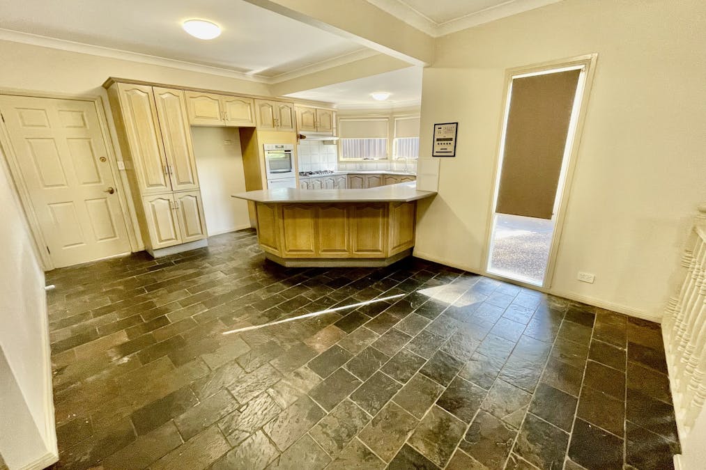3 Leura Place, Prospect, NSW, 2148 - Image 5