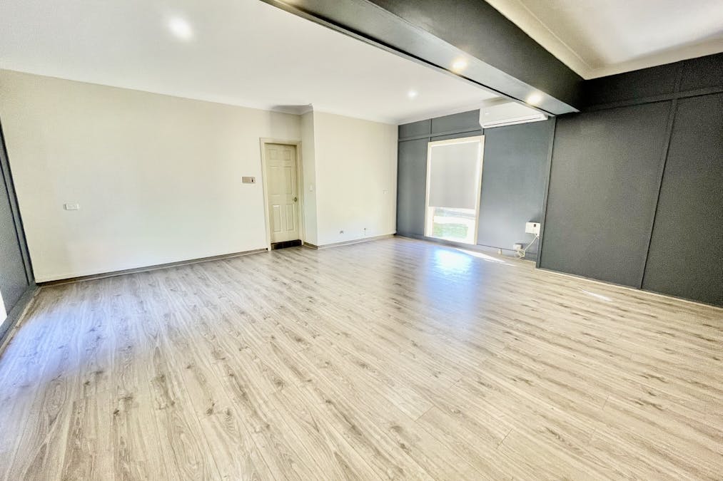 3 Leura Place, Prospect, NSW, 2148 - Image 9