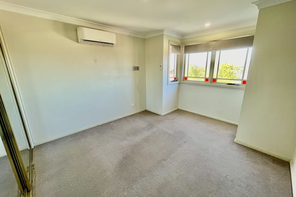 3 Leura Place, Prospect, NSW, 2148 - Image 12