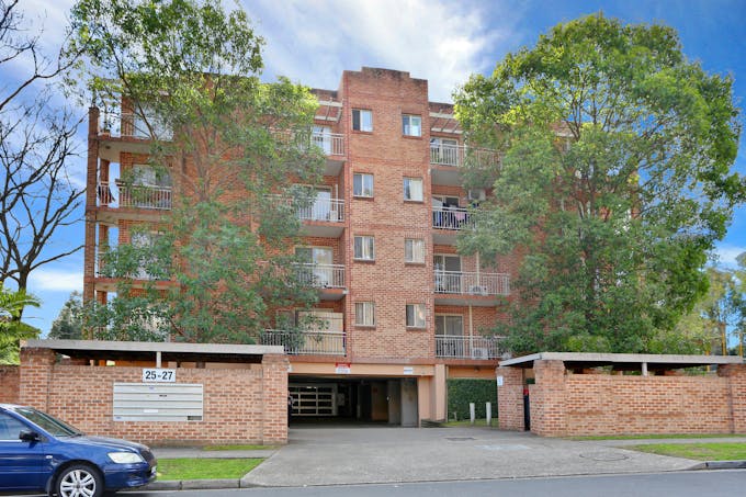23/25-27 Fourth Avenue, Blacktown, NSW, 2148 - Image 1