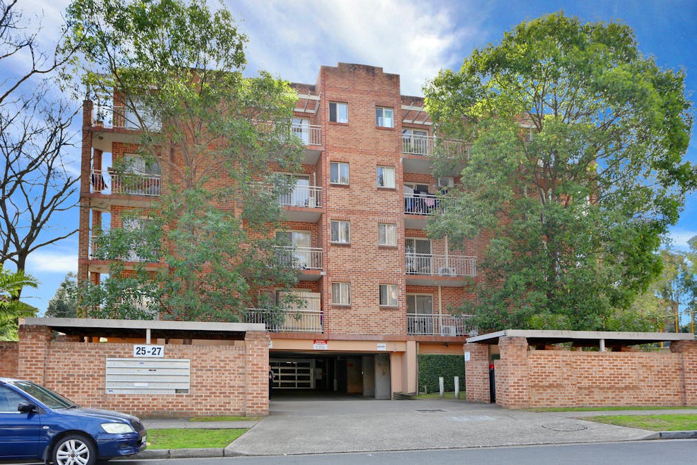 23/25-27 Fourth Avenue, Blacktown, NSW, 2148 - Image 1