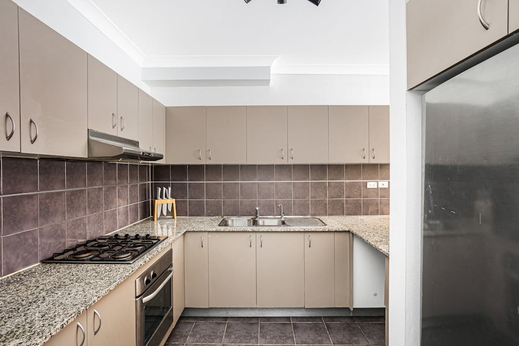 36/2 Wentworth Avenue, Toongabbie, NSW, 2146 - Image 2