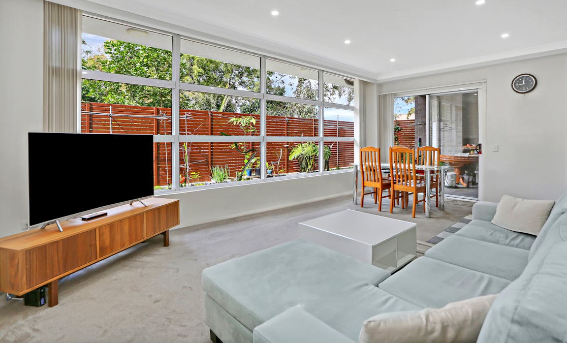 4/11-15 Peggy Street, Mays Hill, NSW, 2145 - Image 2