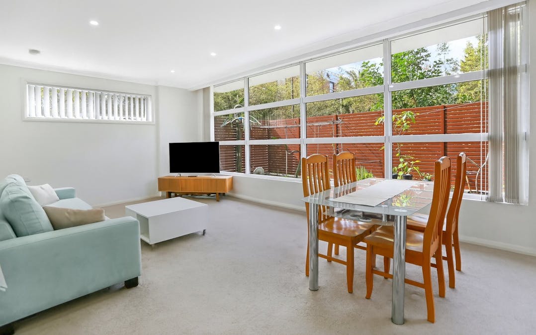 4/11-15 Peggy Street, Mays Hill, NSW, 2145 - Image 3