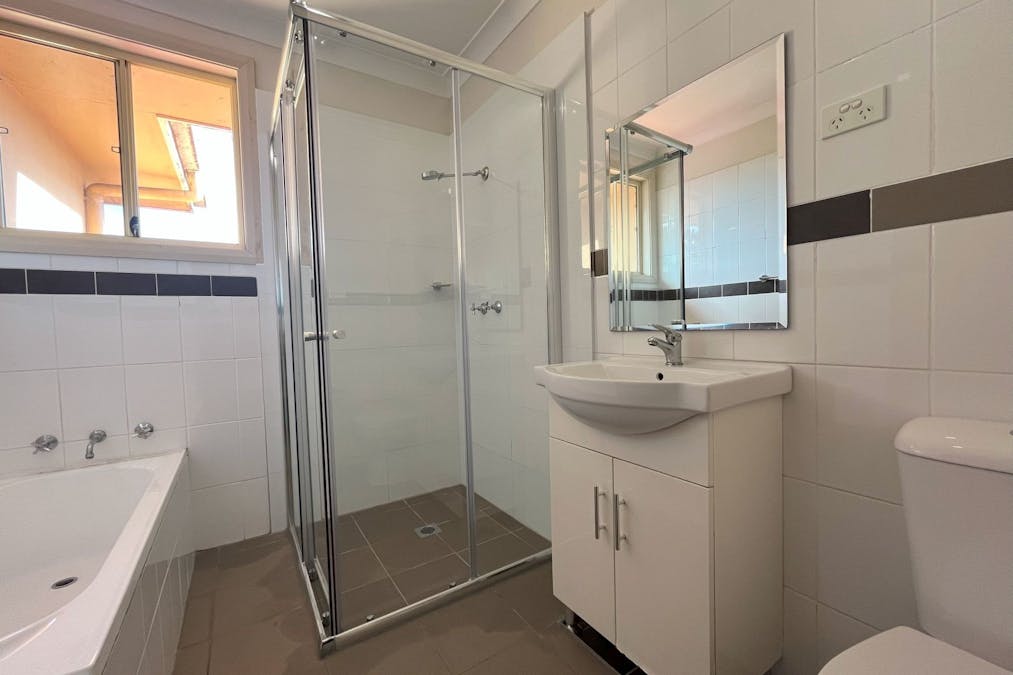 38A Carinya Road, Girraween, NSW, 2145 - Image 7