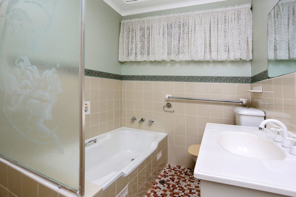 48 Bombala Street, Pendle Hill, NSW, 2145 - Image 5