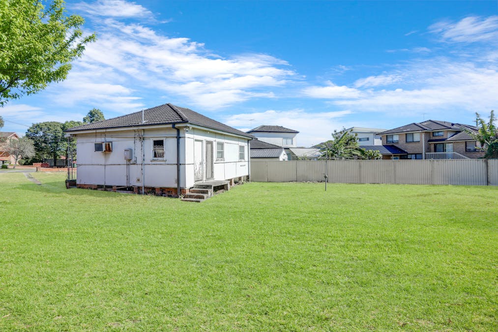 6 Rhonda Street, Pendle Hill, NSW, 2145 - Image 2
