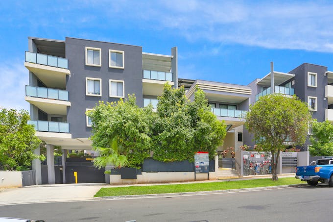 9/8 Robilliard Street, Mays Hill, NSW, 2145 - Image 1