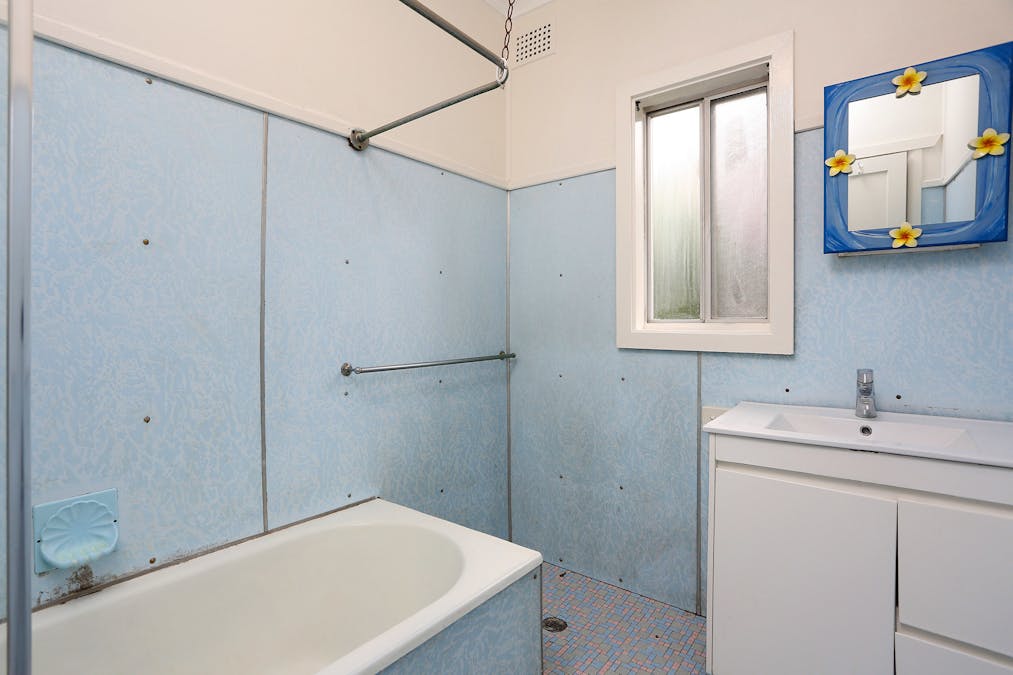 43 Barangaroo Road, Toongabbie, NSW, 2146 - Image 6