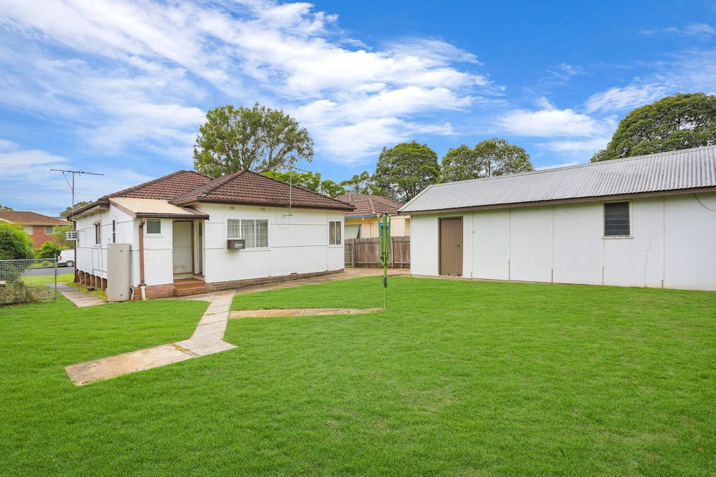 43 Barangaroo Road, Toongabbie, NSW, 2146 - Image 7