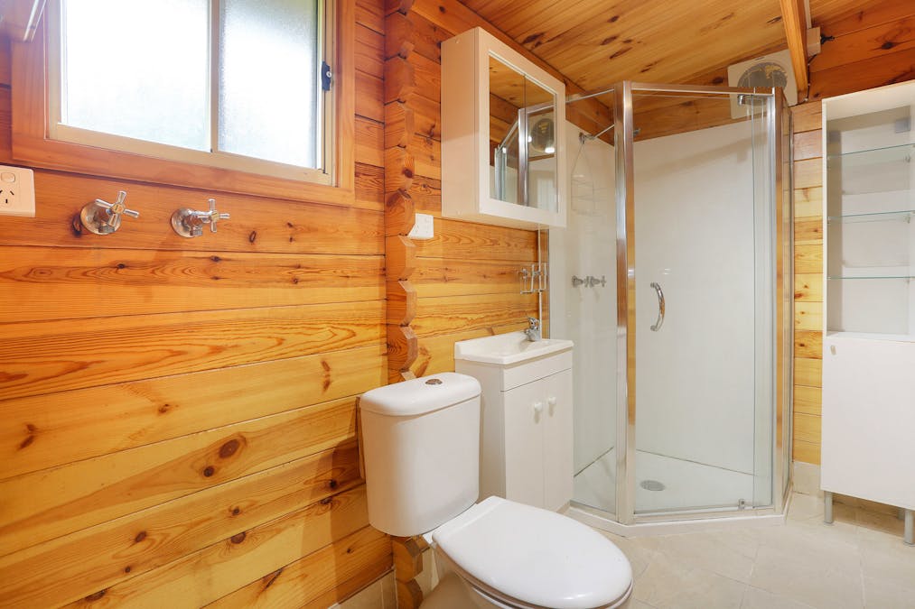 43 Barangaroo Road, Toongabbie, NSW, 2146 - Image 11