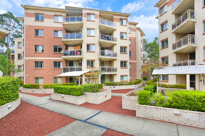 17/2 Wentworth Avenue, Toongabbie, NSW, 2146 - Image 1