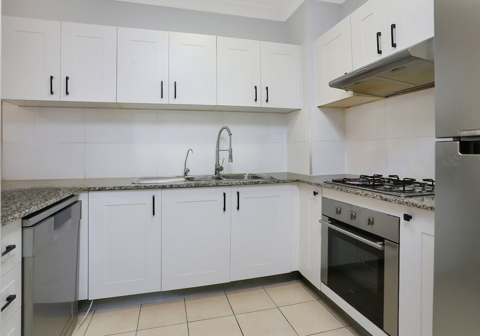 17/2 Wentworth Avenue, Toongabbie, NSW, 2146 - Image 4