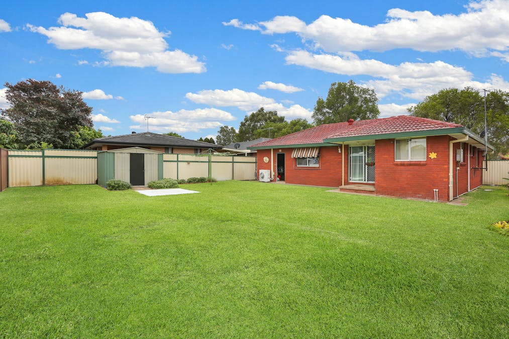 22 Vianney Crescent, Toongabbie, NSW, 2146 - Image 3