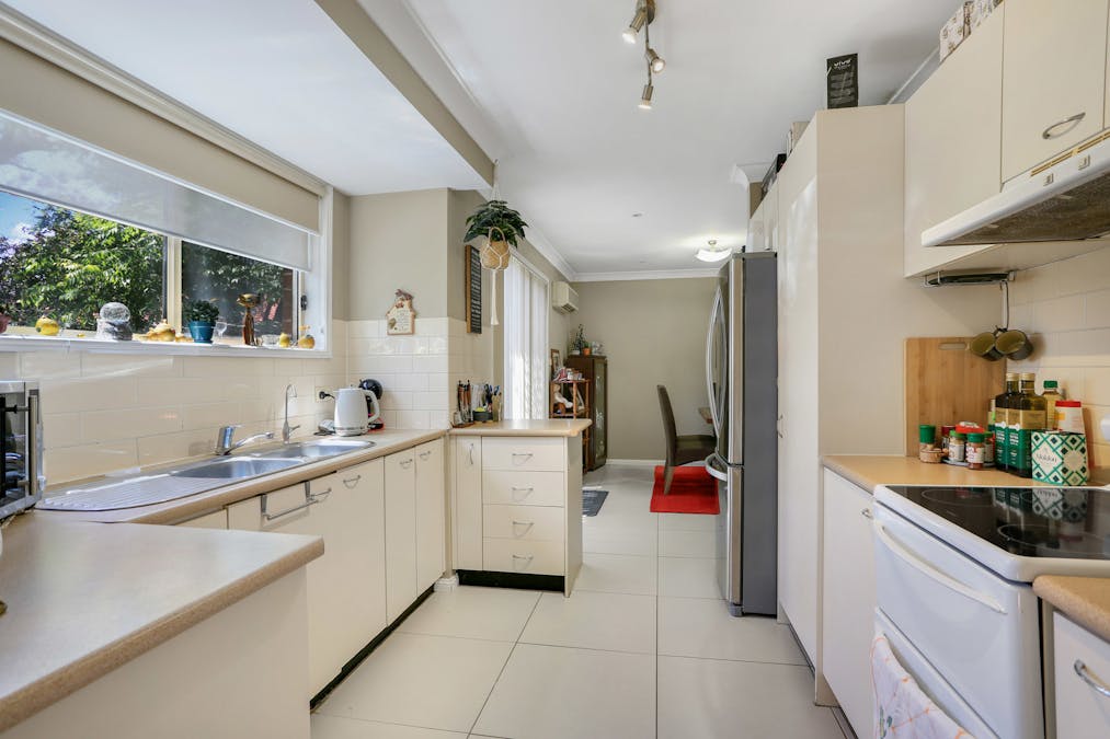 2/104-106 Metella Road, Toongabbie, NSW, 2146 - Image 2