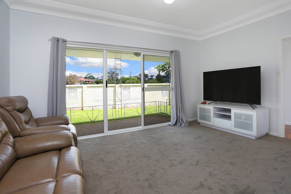 48 Bryson Street, Toongabbie, NSW, 2146 - Image 3
