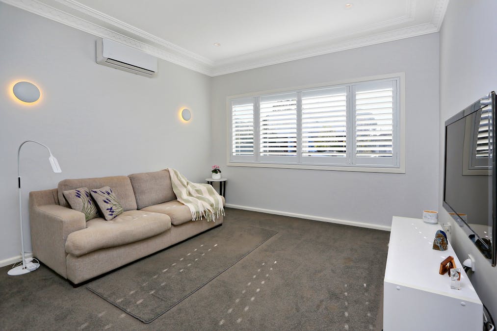 4 Parry Street, Pendle Hill, NSW, 2145 - Image 3