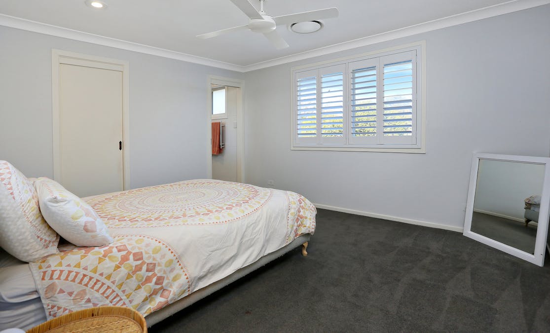 4 Parry Street, Pendle Hill, NSW, 2145 - Image 11