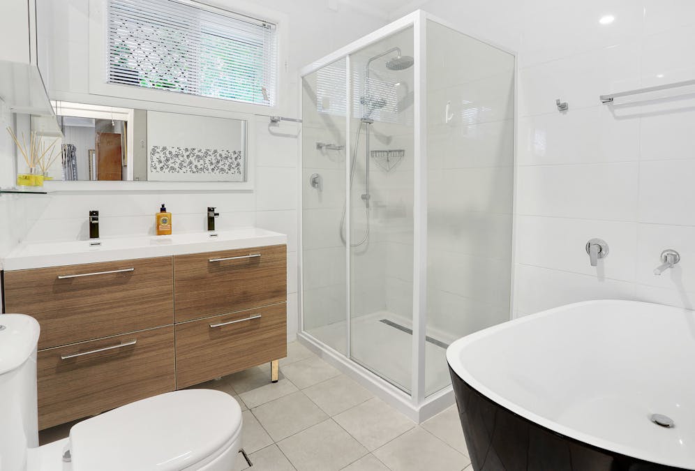 44 & 44a Portico Parade, Toongabbie, NSW, 2146 - Image 8